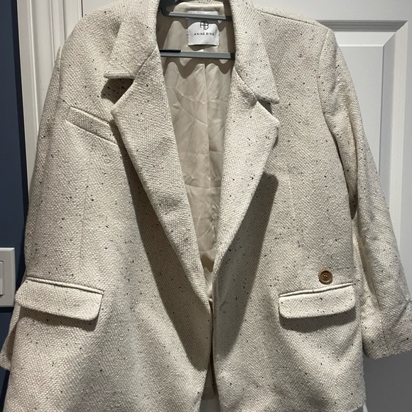 Annie Bing beige blazer - Picture 6 of 6